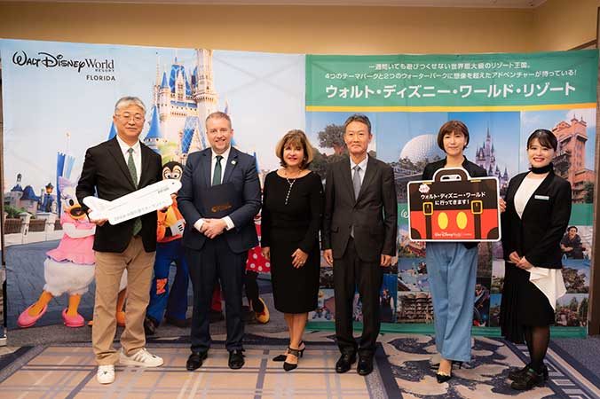 記者会見の様子